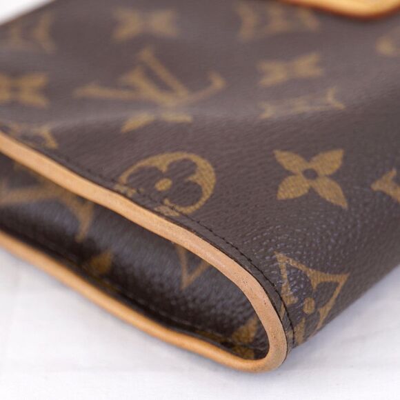 Louis Vuitton Sophie Clutch Bag Monogram Canvas - Picture 4 of 8